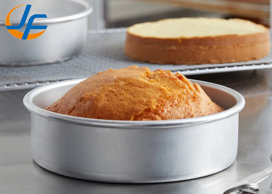 RK Bakeware الصين-6 بوصة علبة الكعكة الألومنيوم مع طلاء غير اللصق أو المضغوط