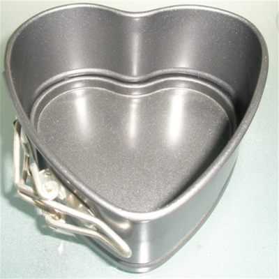 RK Bakeware الصين الخدمات الغذائية NSF الألومنيوم شكل القلب كعكة وعاء الجبن وعاء الكعكة وعاء الكعكة